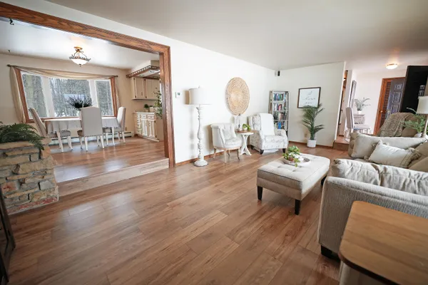 $519,900 | 5454 Norway Drive, Pulaski, WI 54162