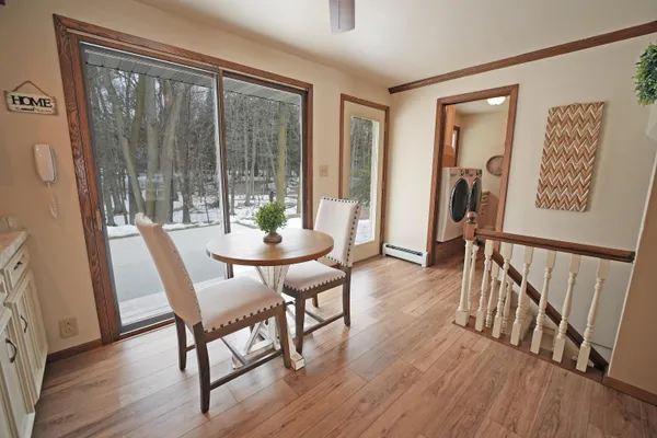 $519,900 | 5454 Norway Drive, Pulaski, WI 54162