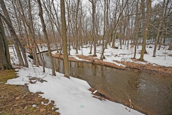 $519,900 | 5454 Norway Drive, Pulaski, WI 54162