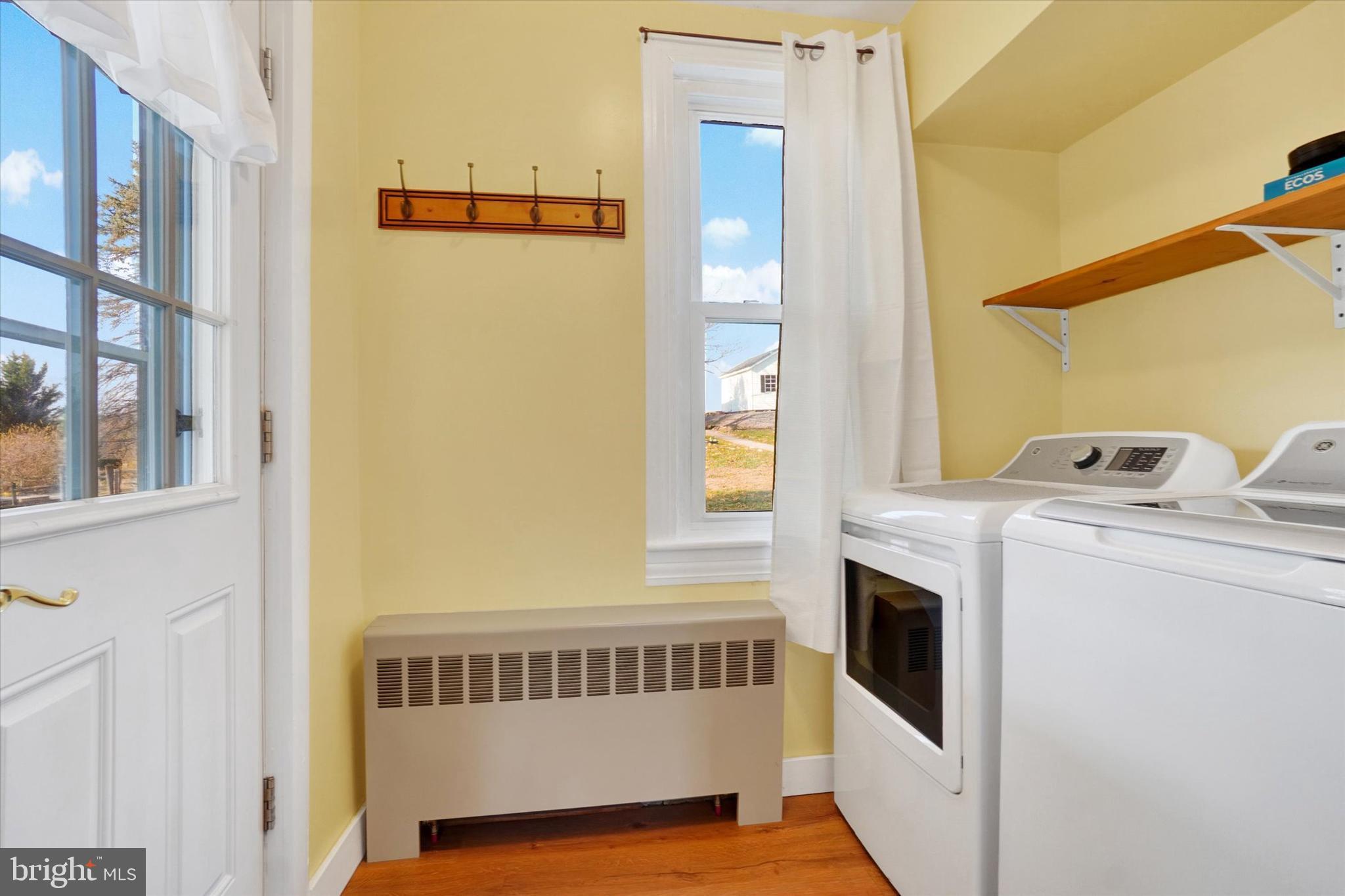 48 High Street Felton, PA 17322 - Photo 13 of 28 a utility room with dryer and washer