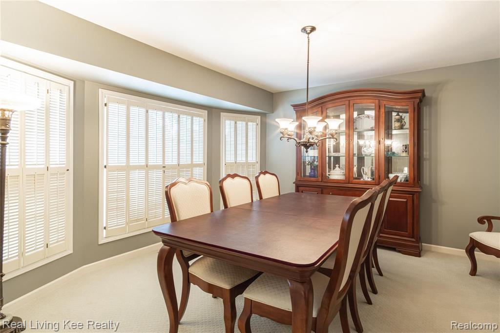 1329 Greenleaf Drive Rochester Hills, MI 48309 - Photo 10 of 49
