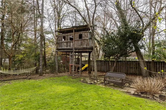 $720,000 | 116 South Pasadena Drive, Pittsburgh, PA 15215