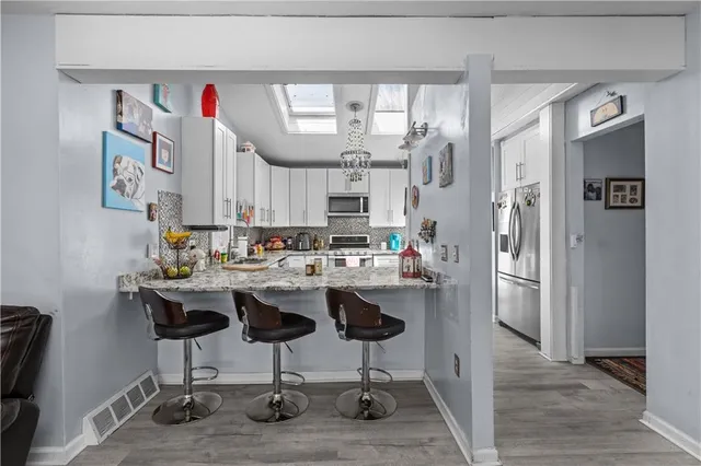 $720,000 | 116 South Pasadena Drive, Pittsburgh, PA 15215