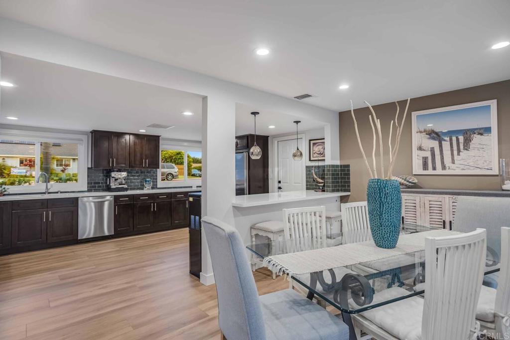 2203 Cameo Road Carlsbad, CA 92008 - Photo 16 of 68