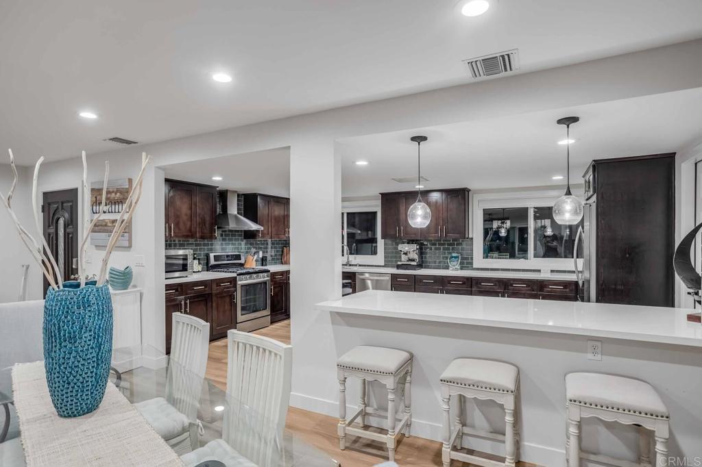 2203 Cameo Road Carlsbad, CA 92008 - Photo 19 of 68