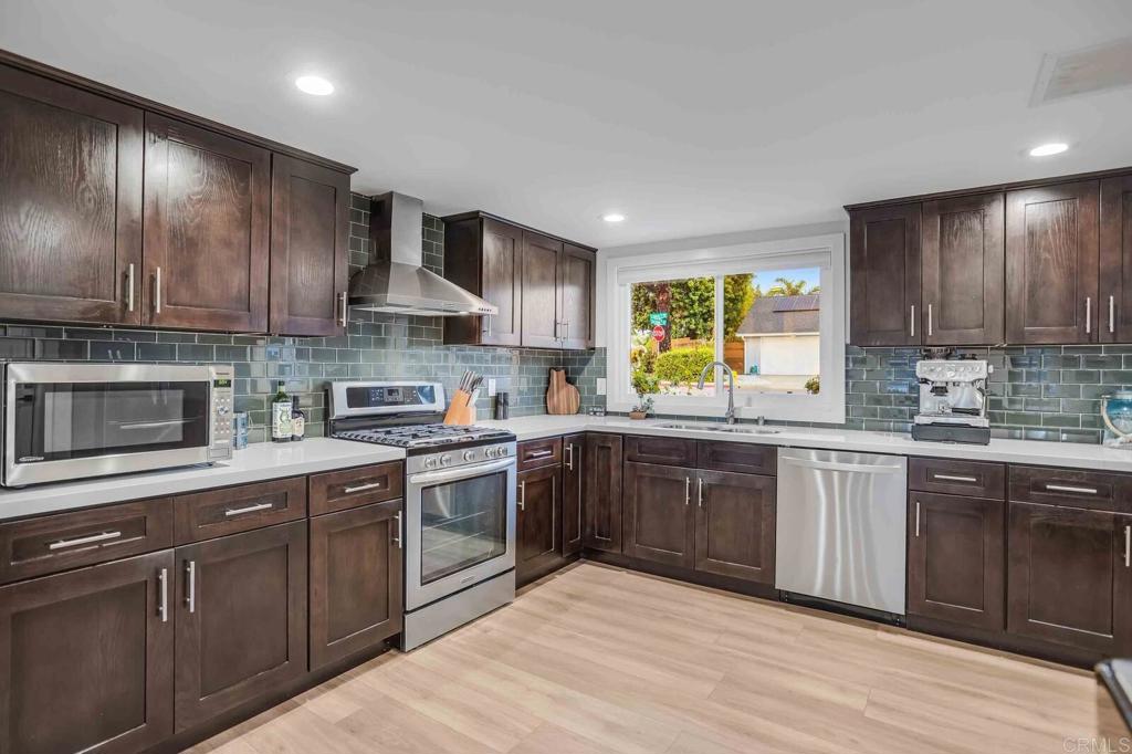 2203 Cameo Road Carlsbad, CA 92008 - Photo 22 of 68