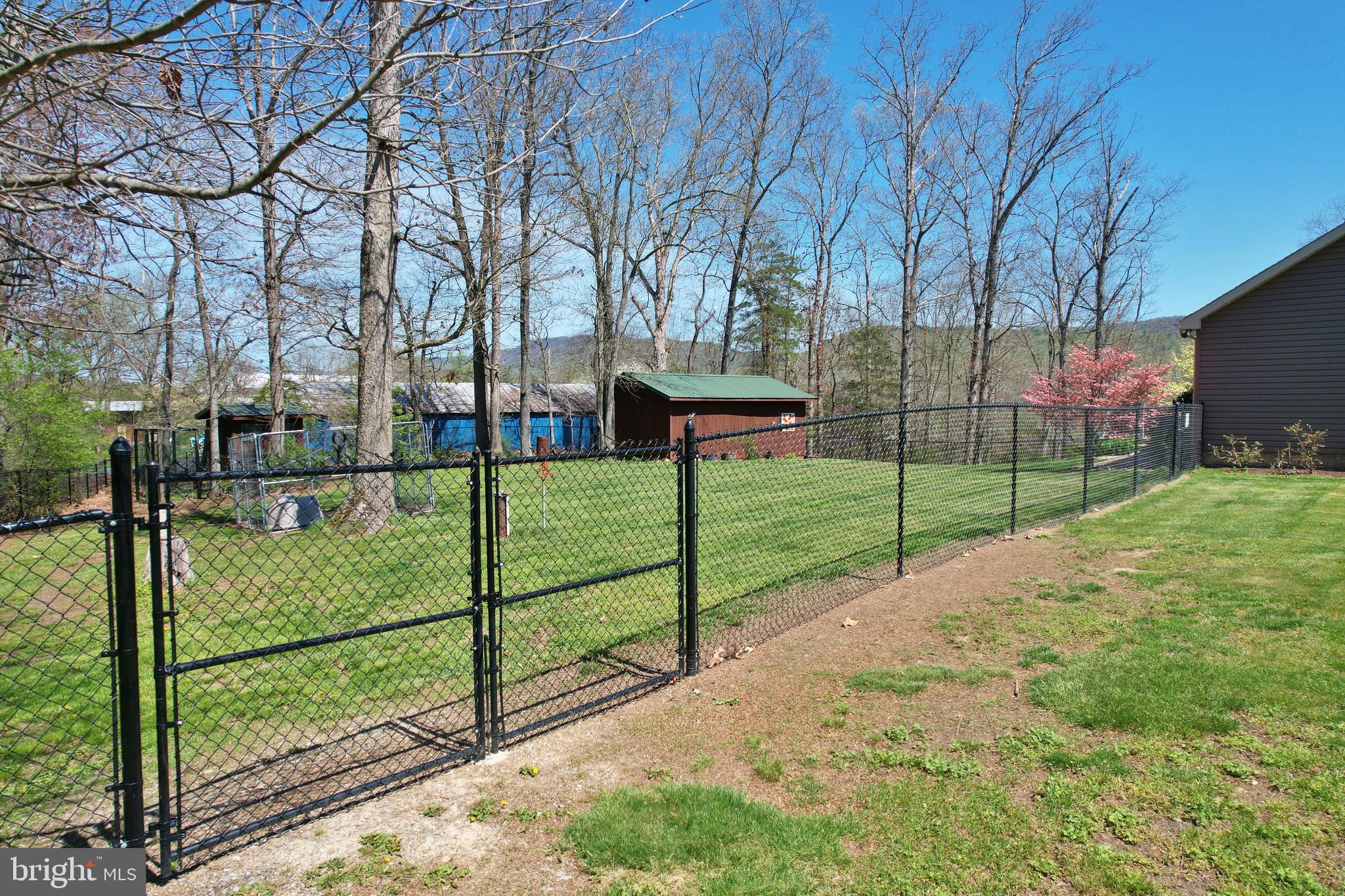 8971 Fort Valley Road Fort Valley, VA 22652 - Photo 42 of 60 Fenced area
