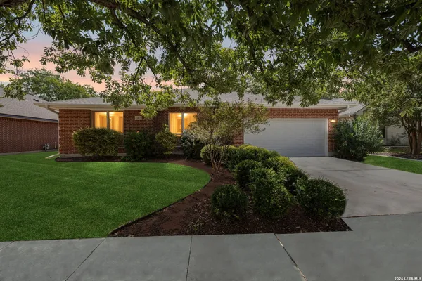$2,100 | 1412 Denise Drive, New Braunfels, TX 78130