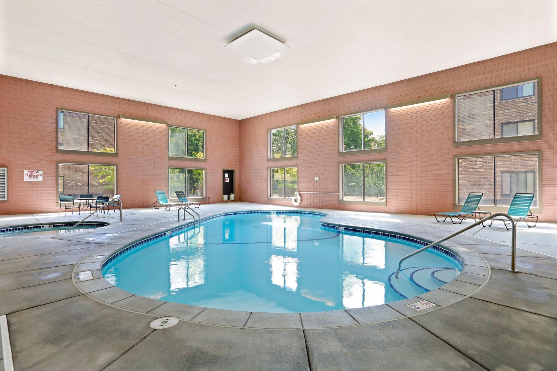 7520 Cahill Road, Unit 121A Edina, MN 55439 - Photo 20 of 35