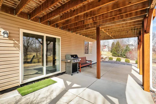 $725,000 | 13472 Clearwater Circle, Rogers, MN 55374