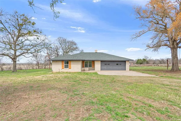 $259,000 | 310 Lcr 470, Mexia, TX 76667