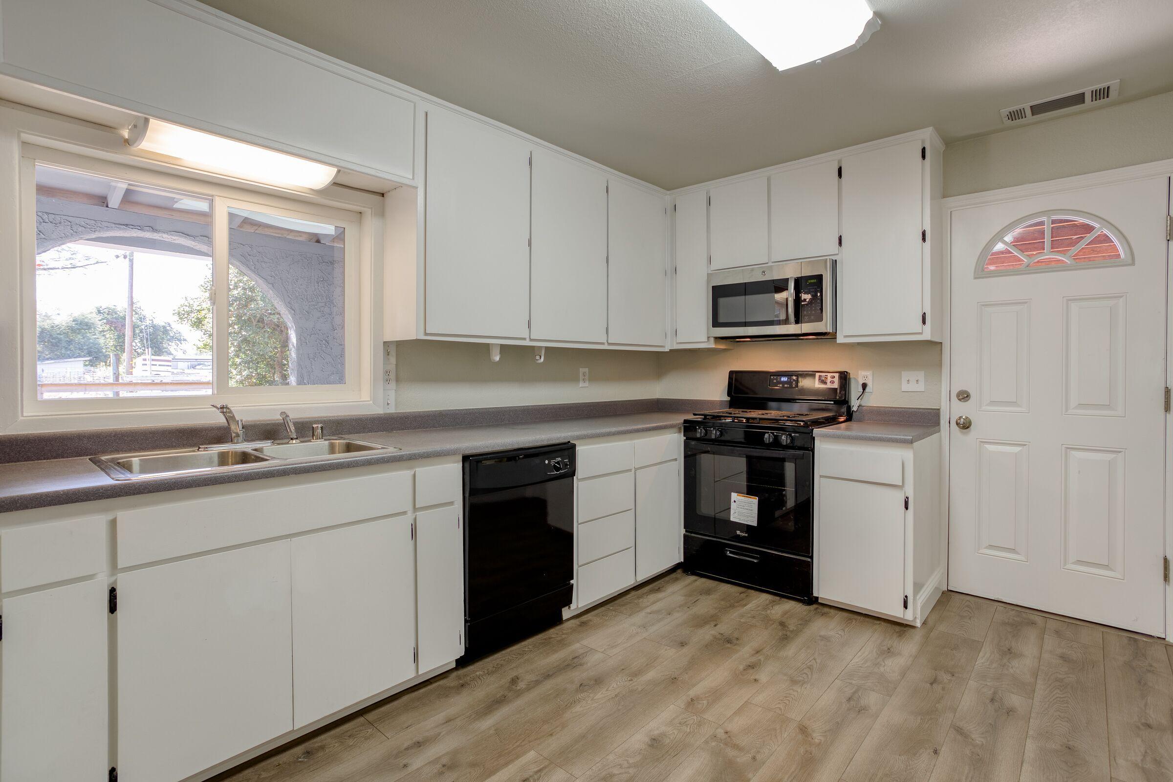 19492 Spring Gulch Road Anderson, CA 96007 - Photo 9 of 18 nine