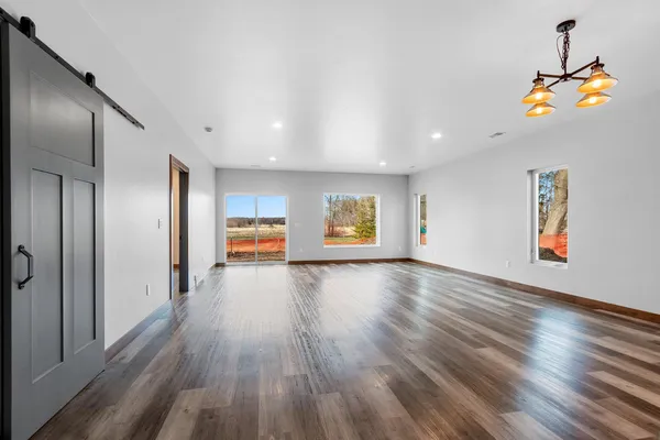 $450,000 | 621 East Pearl Street, Seymour, WI 54165