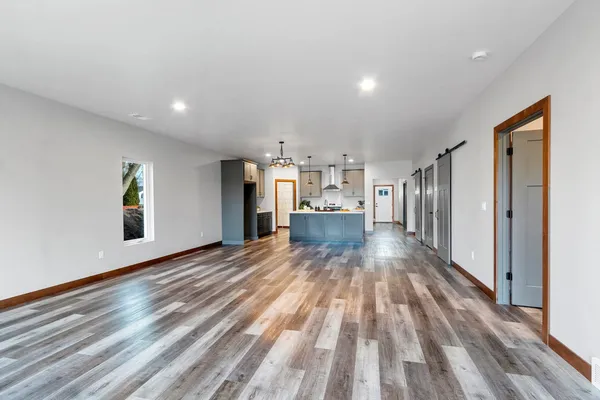 $450,000 | 621 East Pearl Street, Seymour, WI 54165