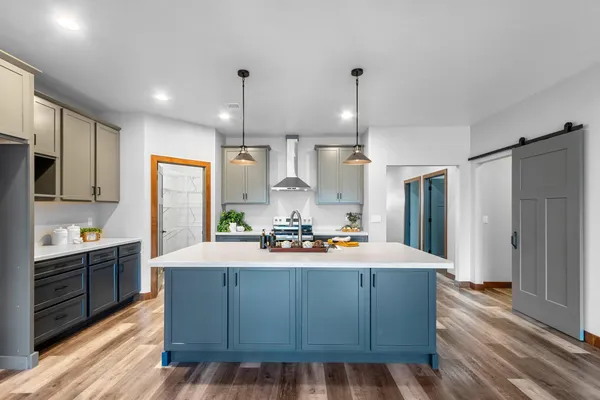 $450,000 | 621 East Pearl Street, Seymour, WI 54165