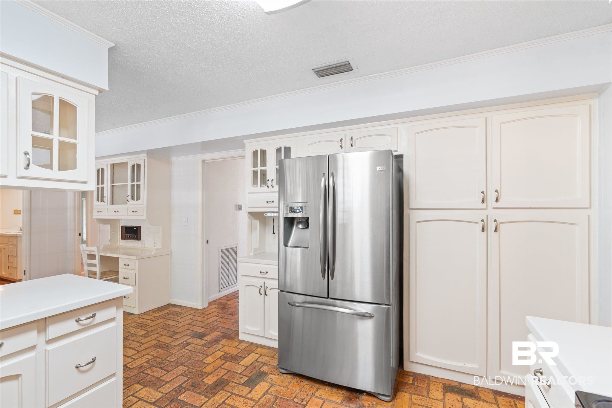 621 Shenandoah Road West Mobile, AL 36608 - Photo 9 of 30