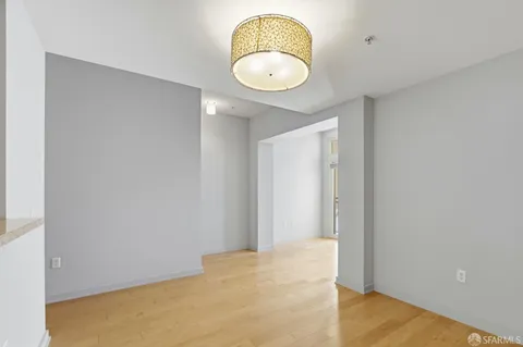 $999,000 | 25 South 3rd Street, Unit 118, San Jose, CA 95113