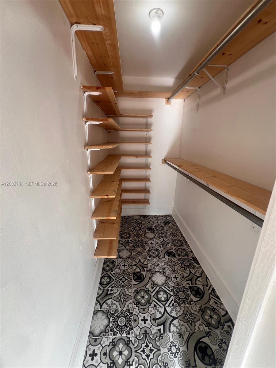 2272 Southwest 11th Terrace Miami, FL 33135 - Photo 11 of 23