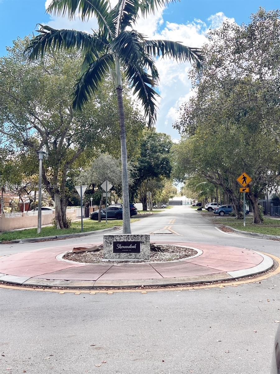 2272 Southwest 11th Terrace Miami, FL 33135 - Photo 23 of 23