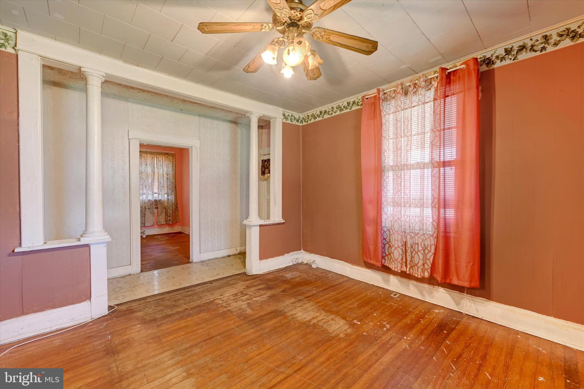 3626 Landbeck Road Baltimore, MD 21207 - Photo 4 of 18 Gallery Image 4