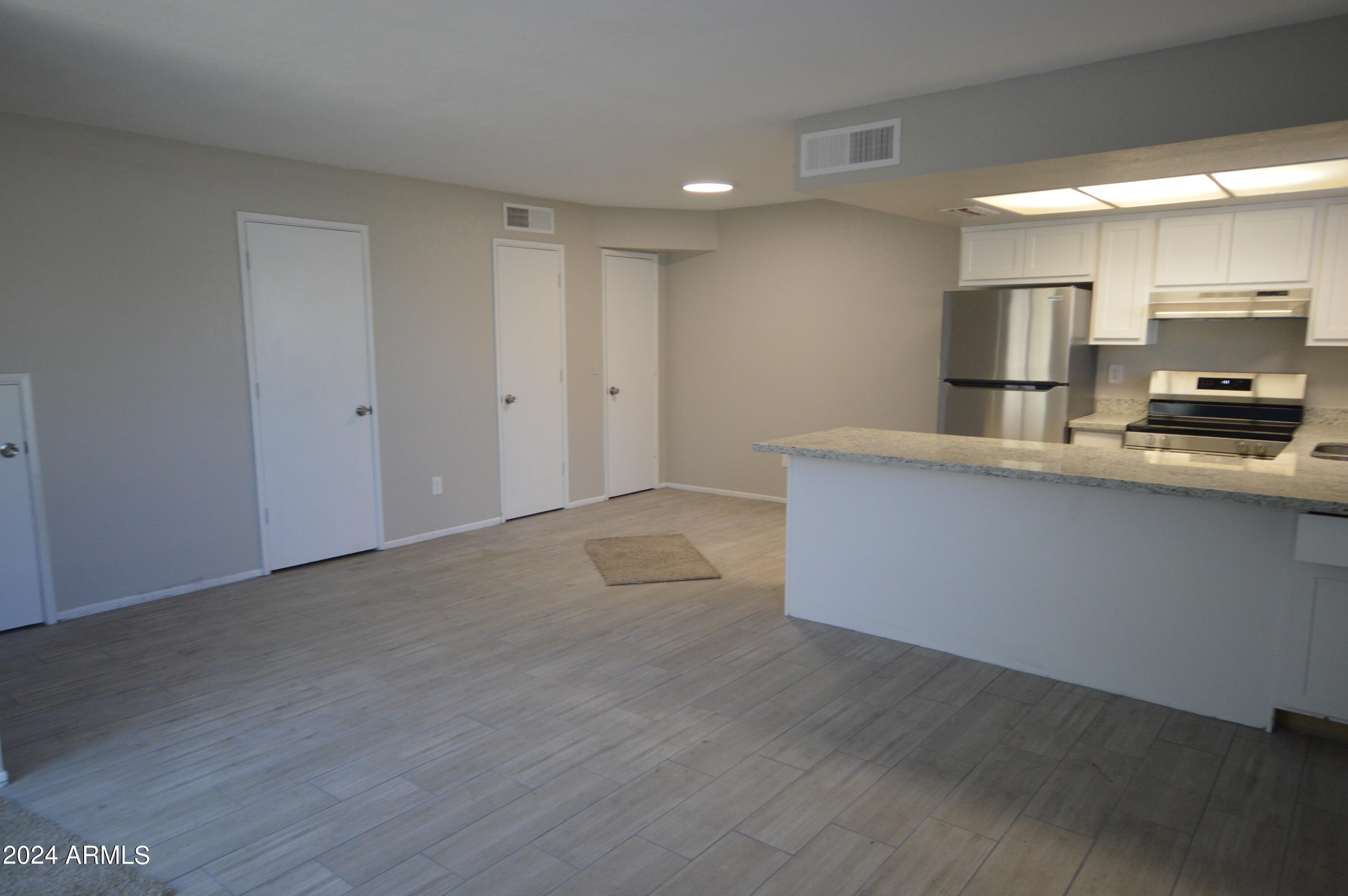 1426 East Mountain View Road Phoenix, AZ 85020 - Photo 15 of 15 DSC_0067