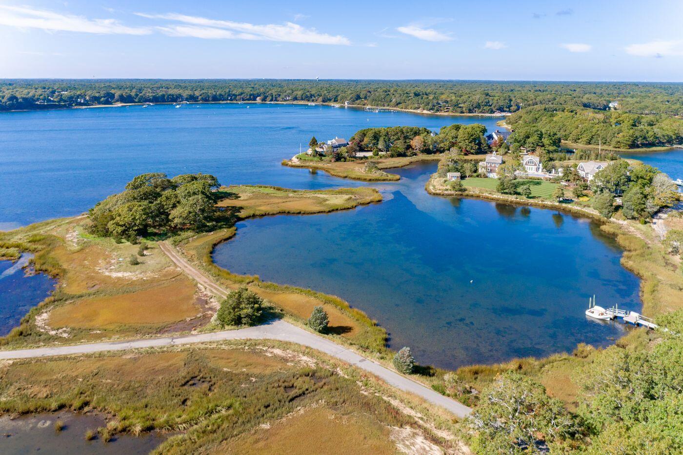 249 Seapuit Road Osterville, MA 02655 - Photo 3 of 15 W3-MA3597-OstervilleSeapuit-1034