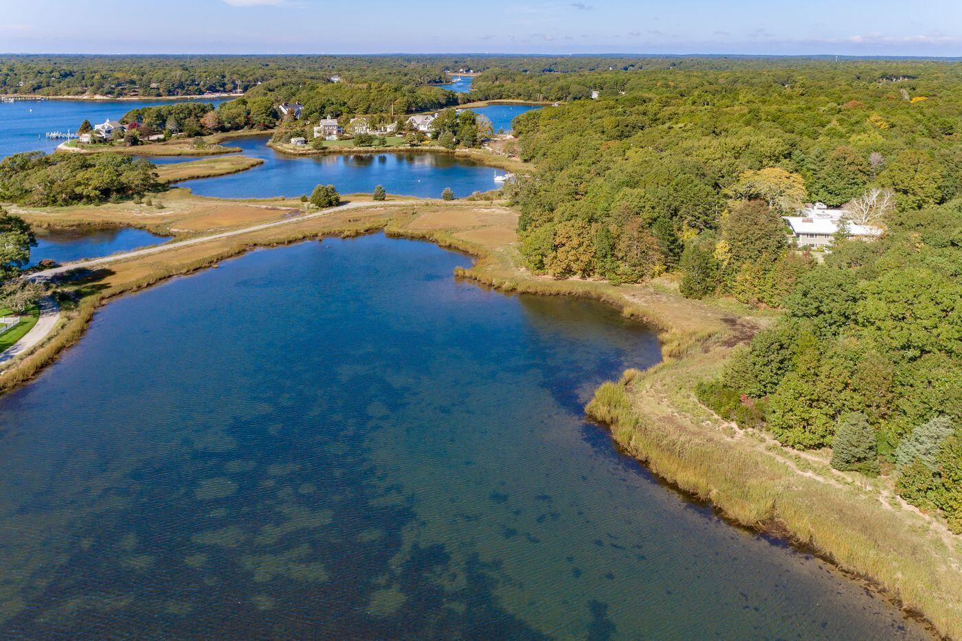 249 Seapuit Road Osterville, MA 02655 - Photo 5 of 15 W5-MA3597-OstervilleSeapuit-1052