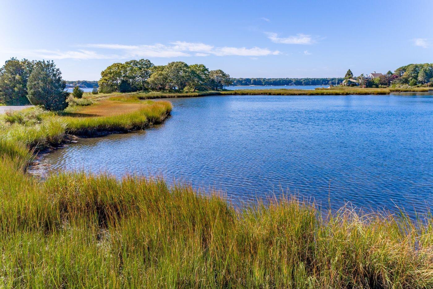 249 Seapuit Road Osterville, MA 02655 - Photo 7 of 15 W7-MA3597-OstervilleSeapuit-1078