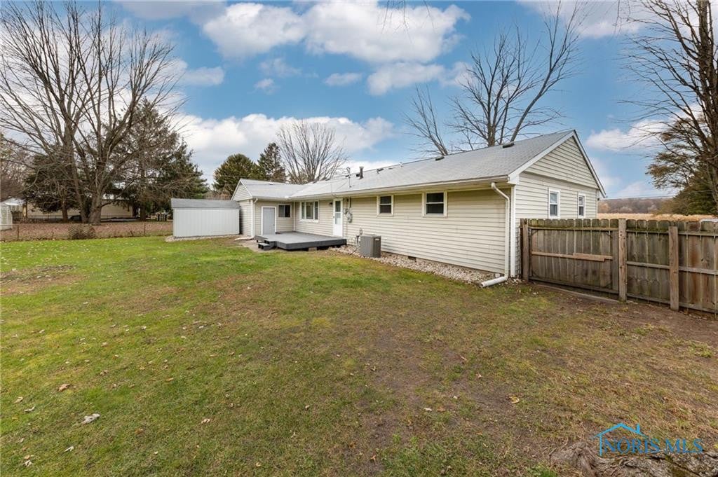 9031 Garden Road Maumee, OH 43537 - Photo 35 of 39 Gallery Image 35