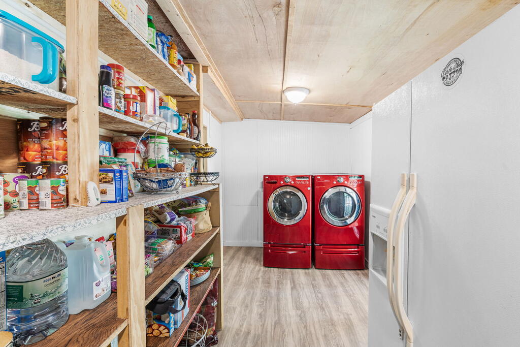 94 East Highland Street Blue Ridge, GA 30513 - Photo 24 of 59 Pantry