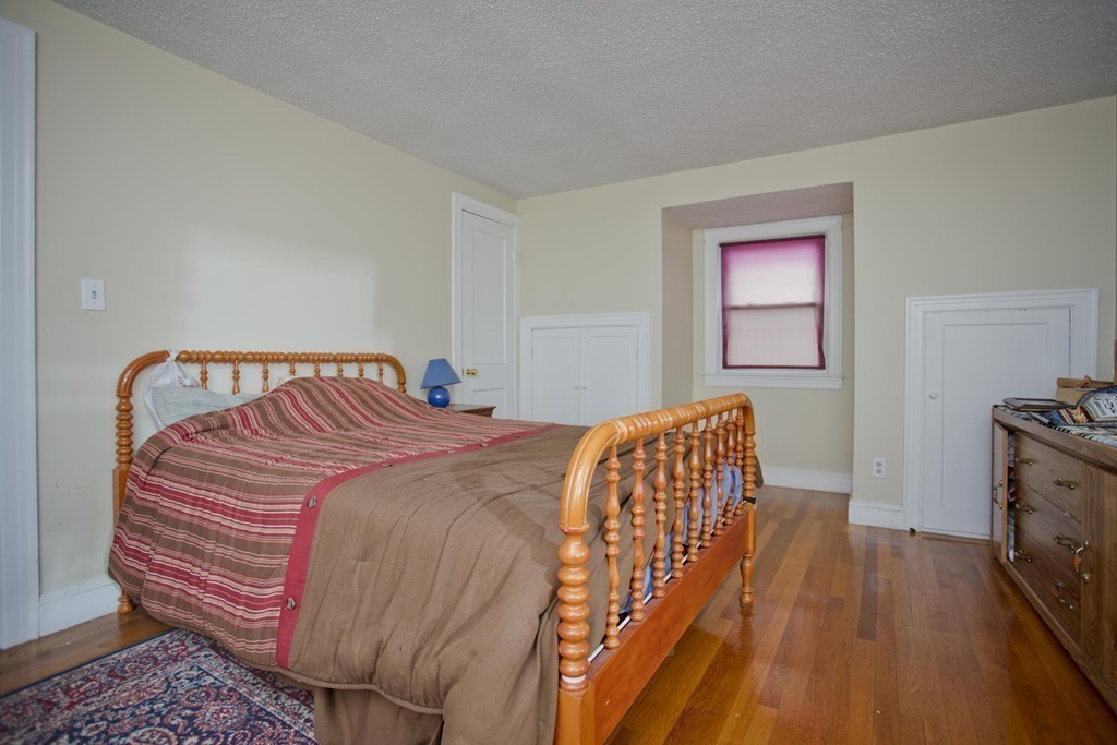 69 Abbott Street Springfield, MA 01118 - Photo 21 of 30 Gallery Image 21
