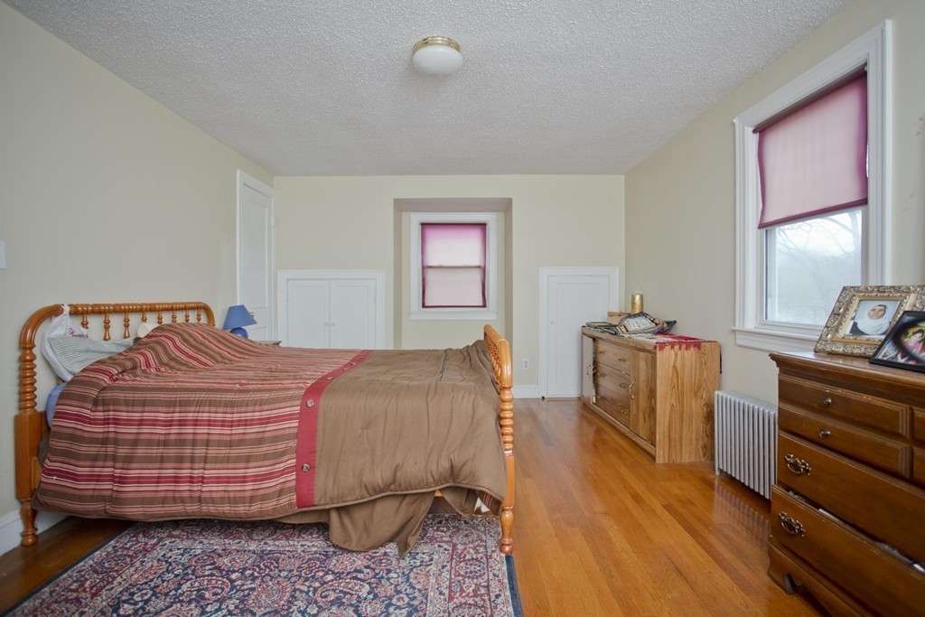 69 Abbott Street Springfield, MA 01118 - Photo 22 of 30 Gallery Image 22