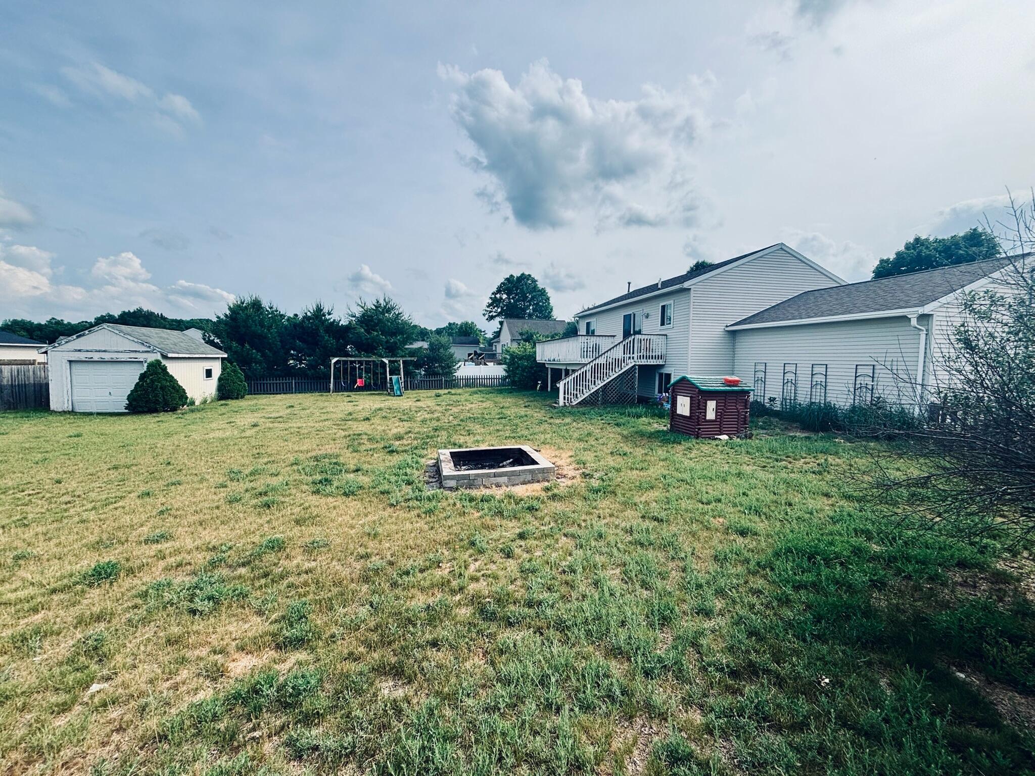 6097 Johnson Road Greenville, MI 48838 - Photo 21 of 22 Exterior