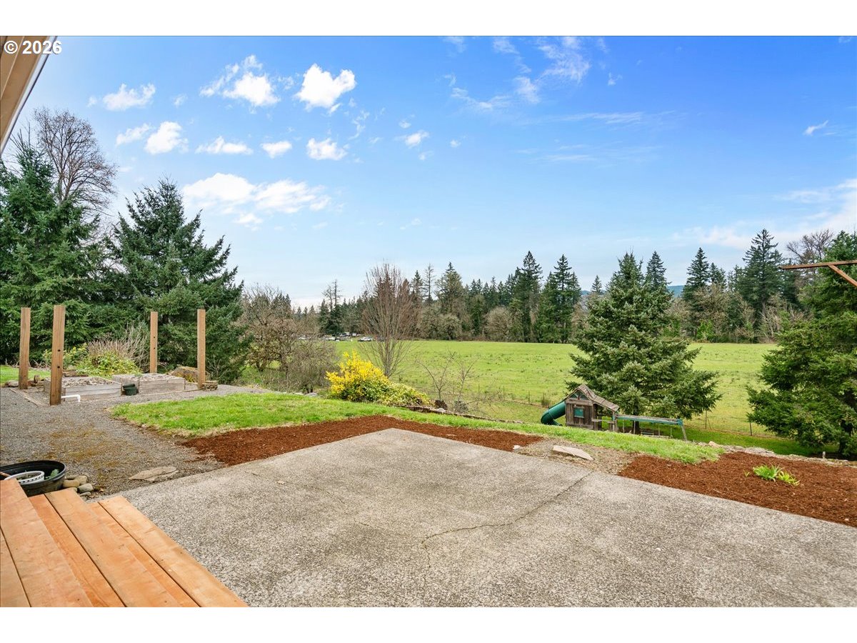 1611 Main Street Lyons, OR 97358 - Photo 37 of 48 a view of a outdoor space