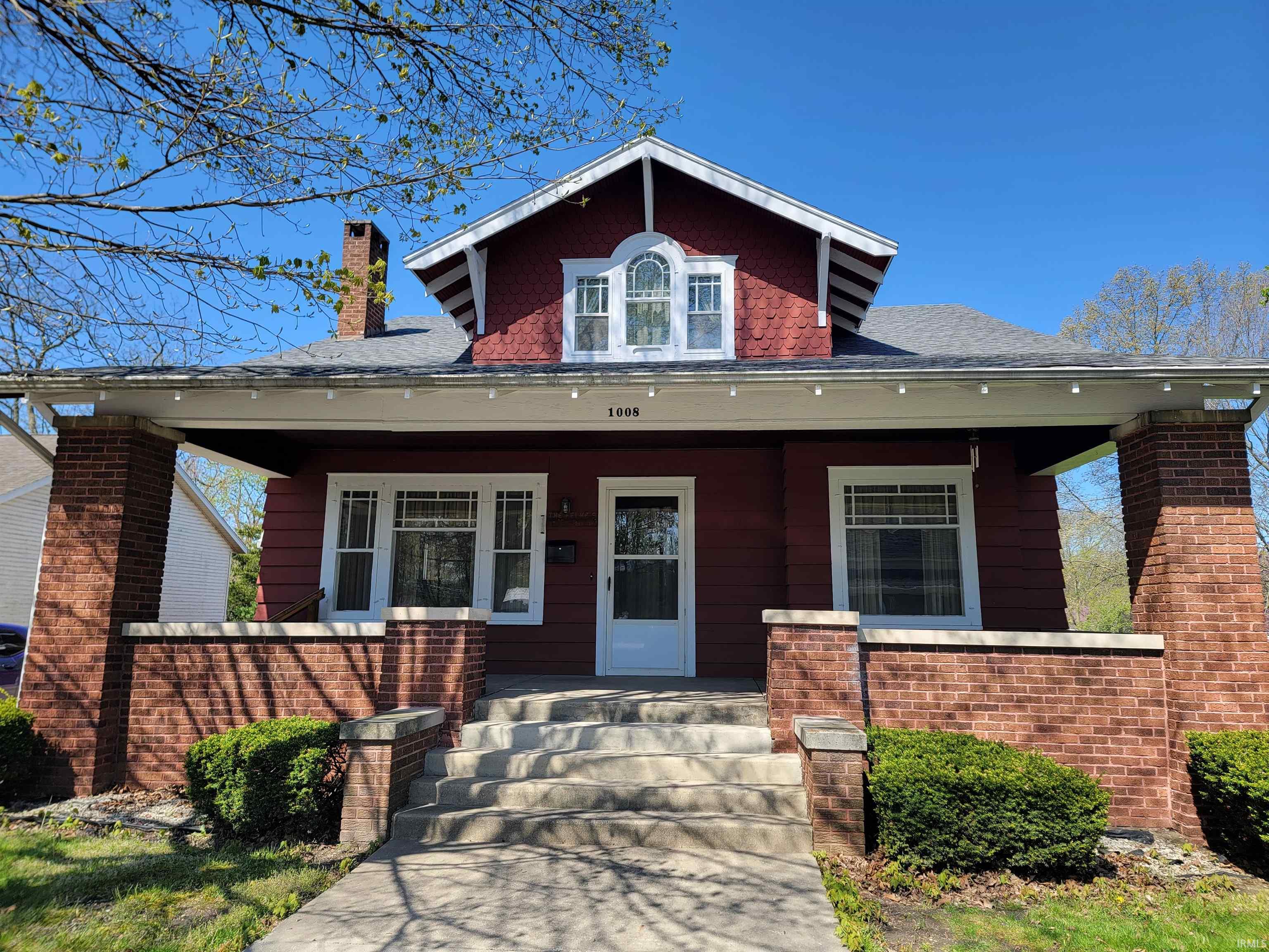 1008 Fulton Avenue Rochester, IN 46975 - Photo 3 of 36