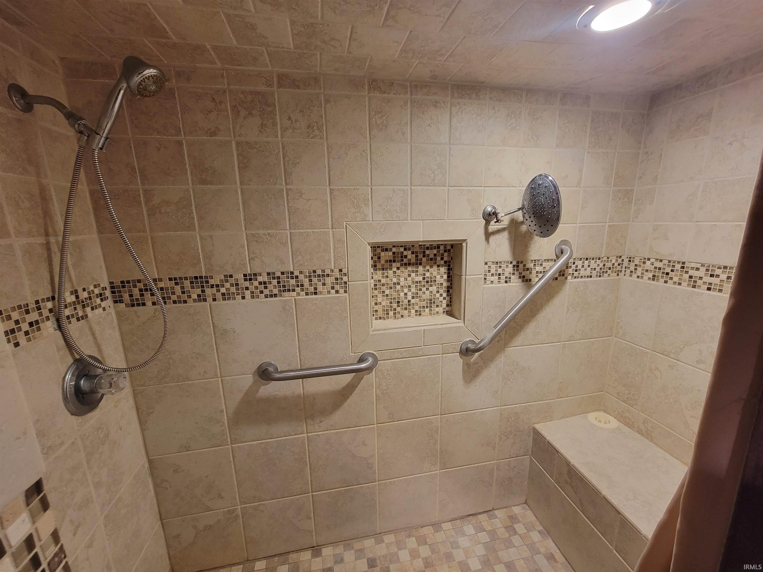 1008 Fulton Avenue Rochester, IN 46975 - Photo 35 of 36