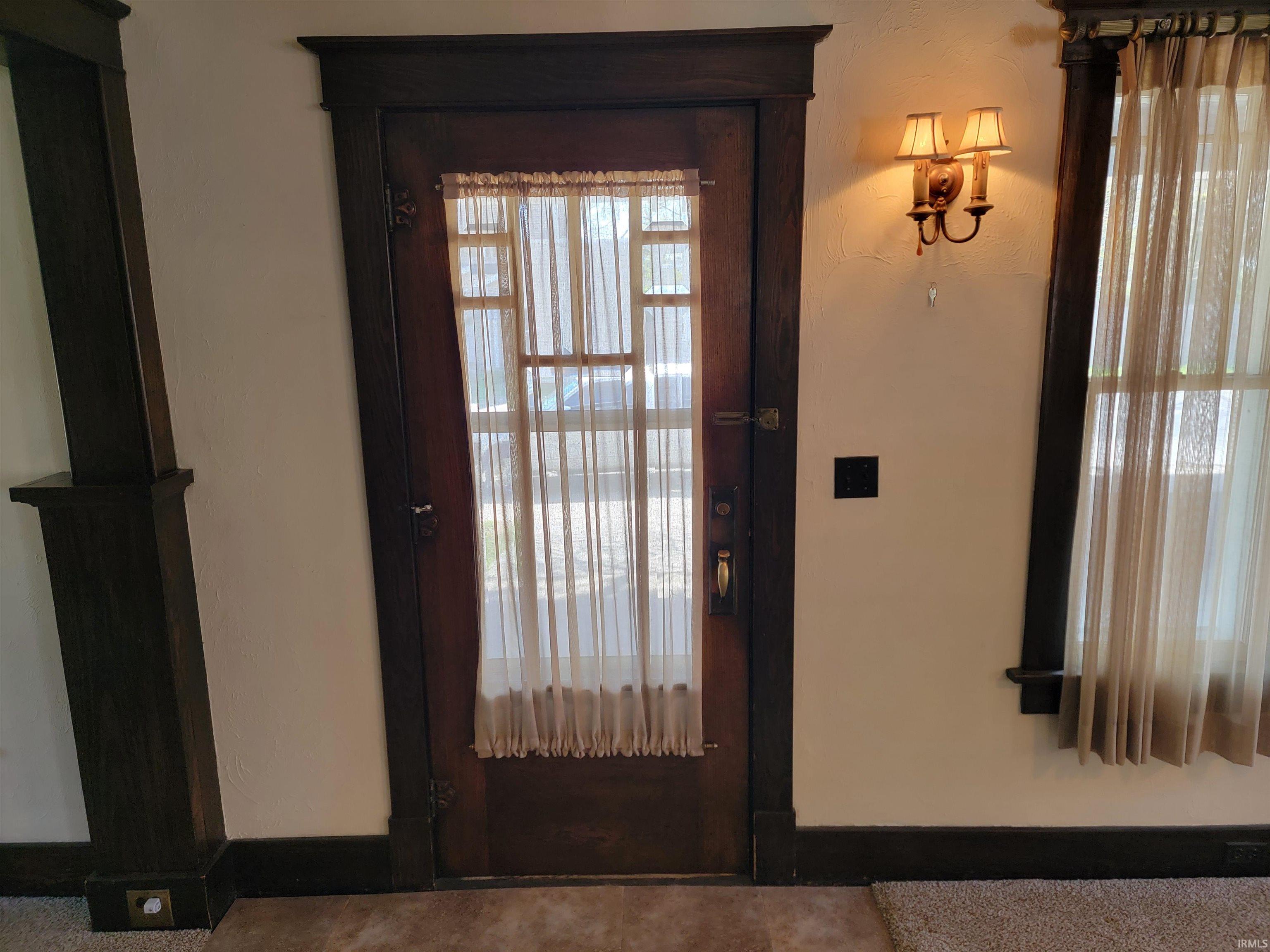 1008 Fulton Avenue Rochester, IN 46975 - Photo 10 of 36