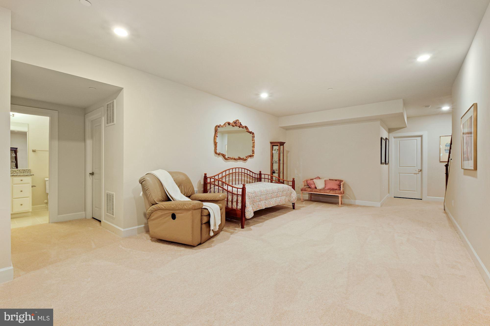 3821 Fulham Road Frederick, MD 21704 - Photo 29 of 40