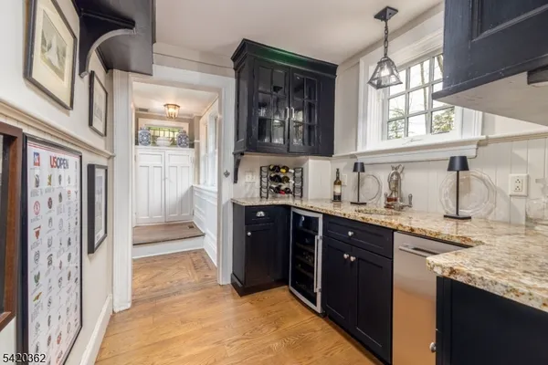 $1,575,000 | 129 Watchung Avenue, Chatham, NJ 07928