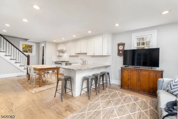 $1,575,000 | 129 Watchung Avenue, Chatham, NJ 07928