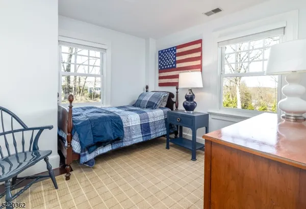 $1,575,000 | 129 Watchung Avenue, Chatham, NJ 07928