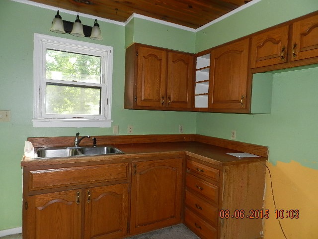 2826 Westside Road Rochester, IN 46975 - Photo 9 of 11