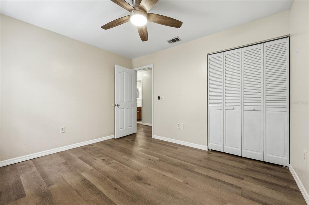 8502 Southwest 52 Place Gainesville, FL 32608 - Photo 18 of 32