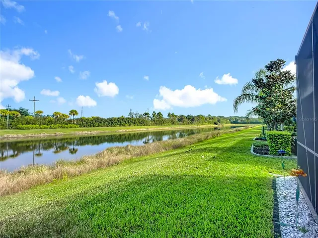 $2,450 | 15459 Santa Pola Drive, Wimauma, FL 33598