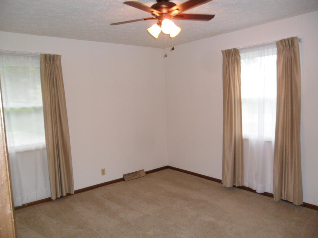 7312 Cornwall Road Knoxville, TN 37931 - Photo 11 of 22 Bedroom 2