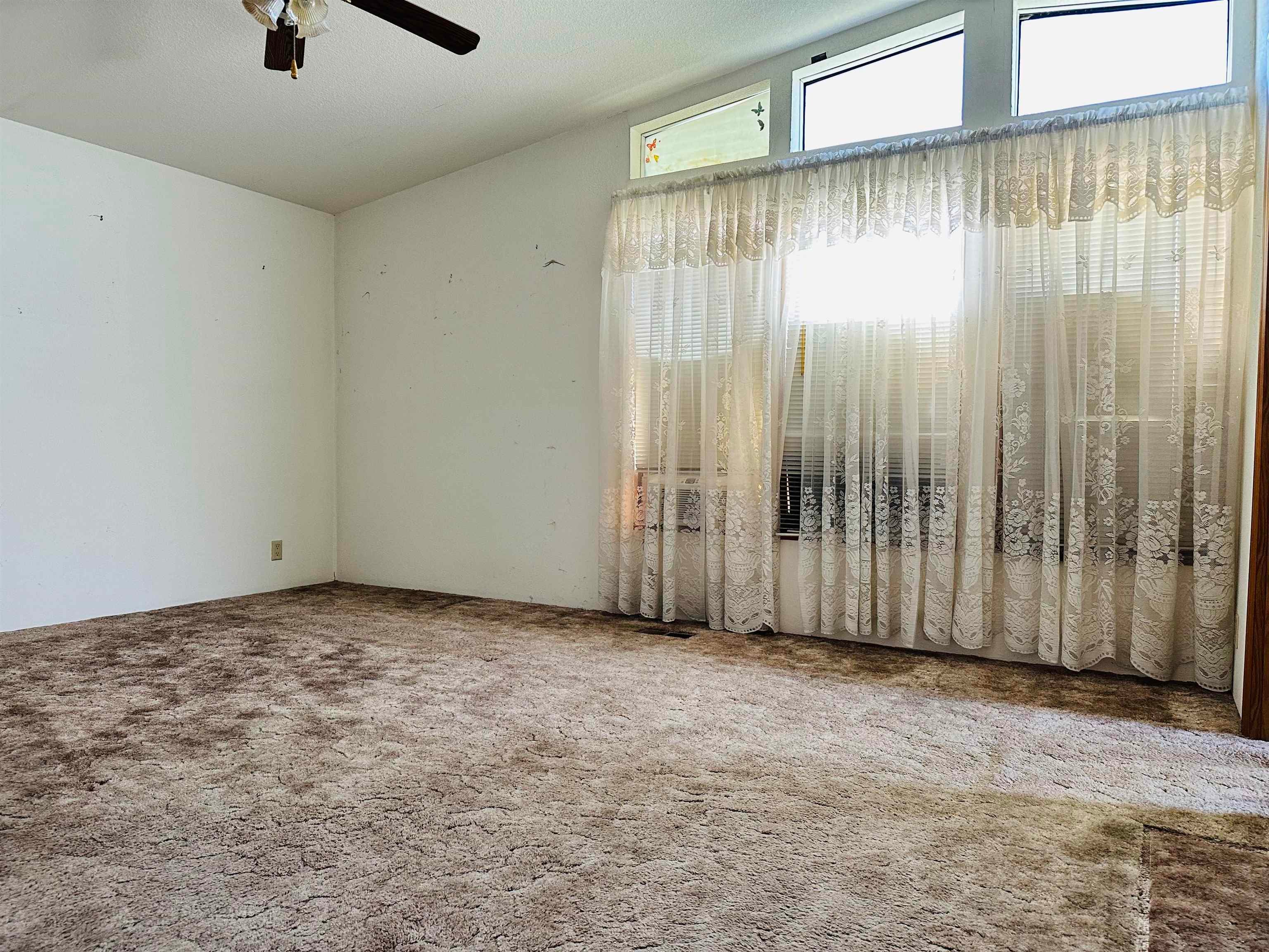 631 Holcomb Road Montague, CA 96064 - Photo 13 of 20 Gallery Image 13