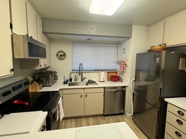 $359,000 | 62758 Sunny Vista Lane, Unit 25, Mono Hot Springs, CA 93642