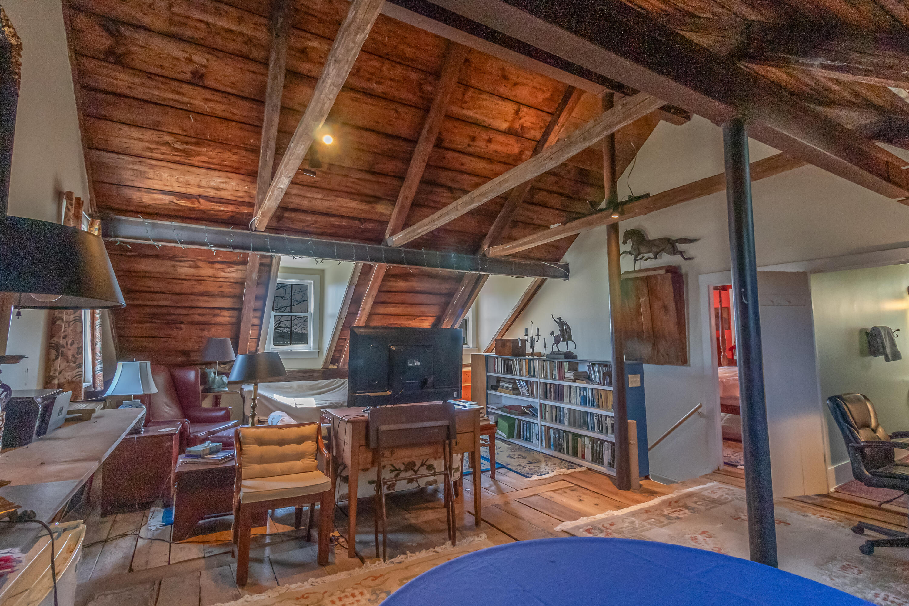 204 Hog Bay Road Franklin, ME 04634 - Photo 36 of 71 Great Room