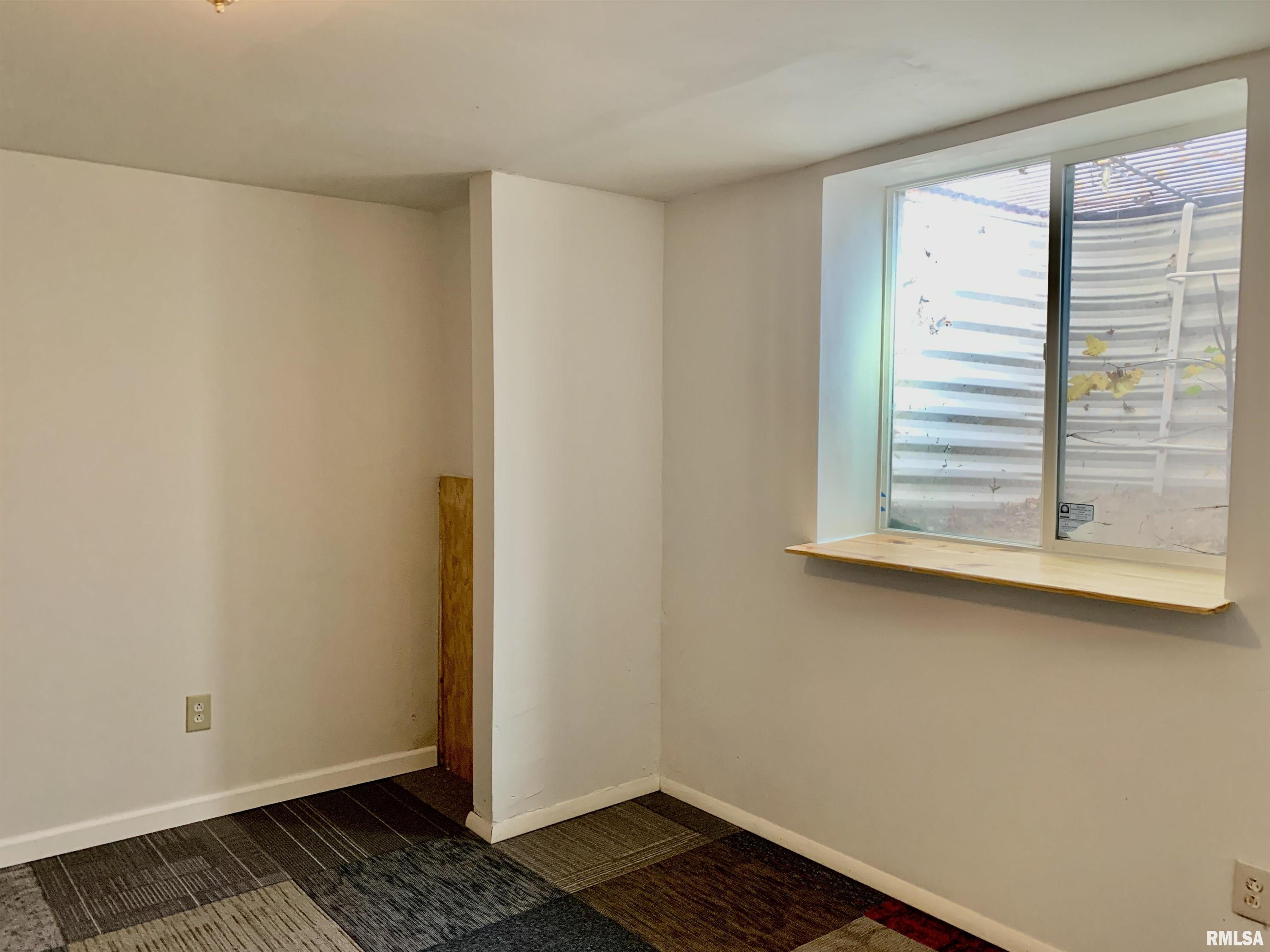 1661 Sandusky Road Jacksonville, IL 62650 - Photo 50 of 63