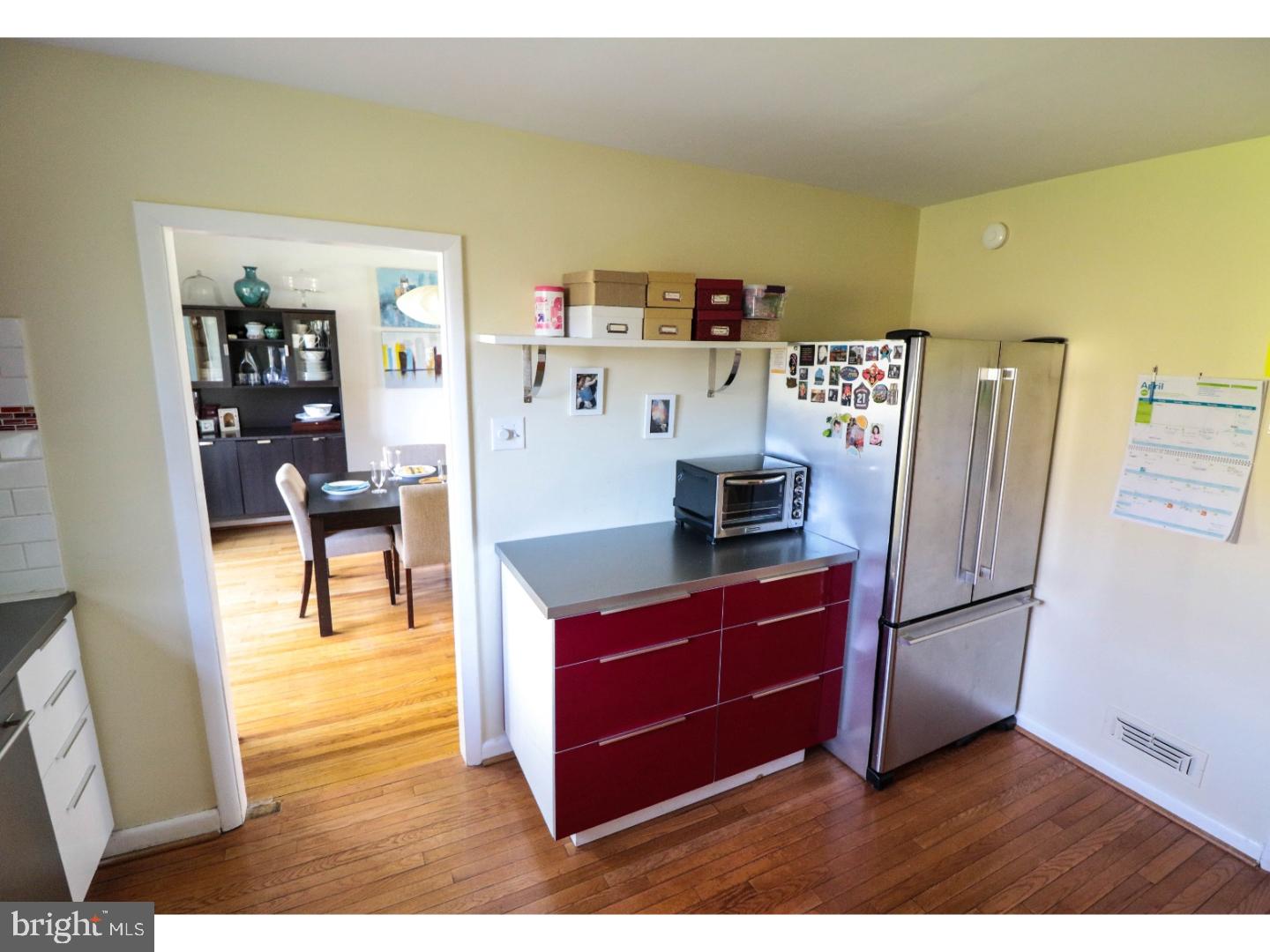 262 Barwynne Road Wynnewood, PA 19096 - Photo 11 of 25 Kitchen